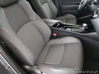 Toyota C-HR 2.0Hybrid,CZ,1Maj,Style 2025