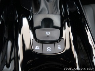 Toyota C-HR 2.0Hybrid,CZ,1Maj,Style 2025