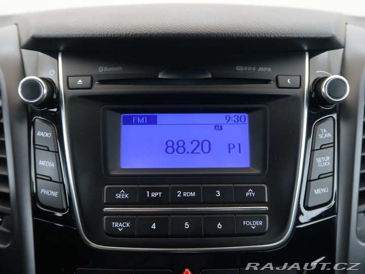 Hyundai i30 1.6GDI,99kW,Manál,CZ 2016