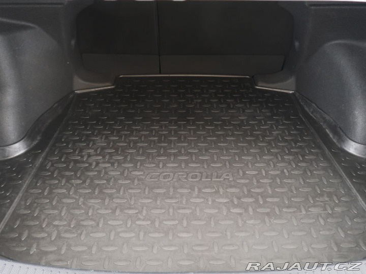 Toyota Corolla 1.5VVT-i,CZ,1Maj,Comfort 2022