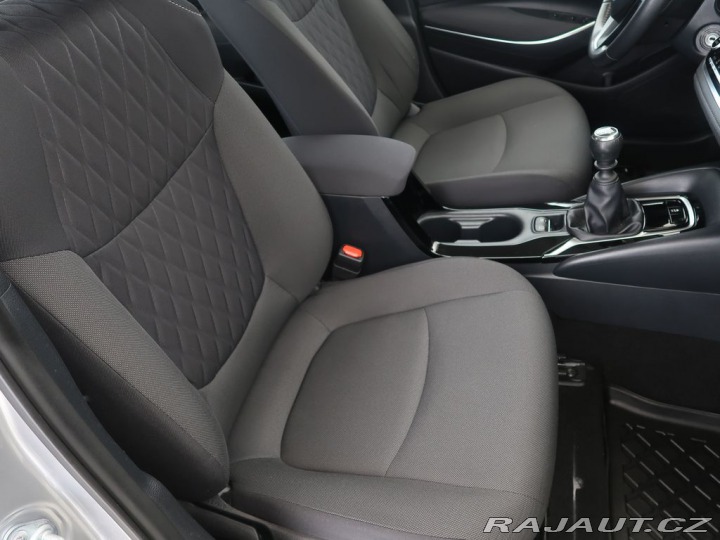 Toyota Corolla 1.5VVT-i,CZ,1Maj,Comfort 2022