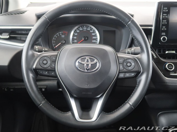Toyota Corolla 1.5VVT-i,CZ,1Maj,Comfort 2022