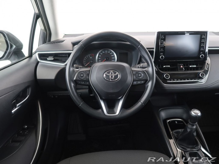 Toyota Corolla 1.5VVT-i,CZ,1Maj,Comfort 2022