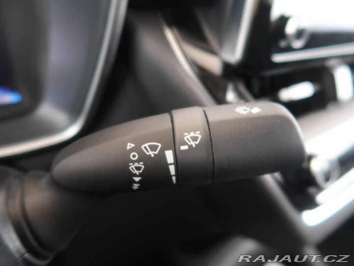 Toyota Corolla 1.5VVT-i,CZ,1Maj,Comfort 2022