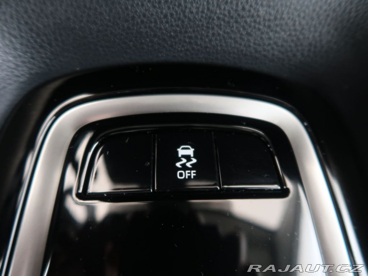 Toyota Corolla 1.5VVT-i,CZ,1Maj,Comfort 2022