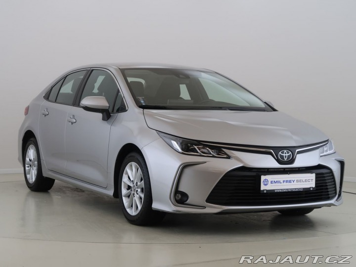 Toyota Corolla 1.5VVT-i,CZ,1Maj,Comfort 2022