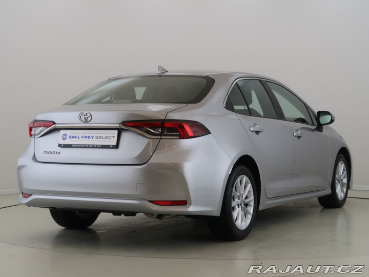 Toyota Corolla 1.5VVT-i,CZ,1Maj,Comfort 2022