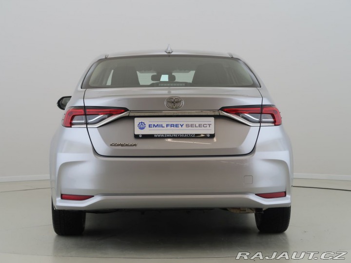 Toyota Corolla 1.5VVT-i,CZ,1Maj,Comfort 2022