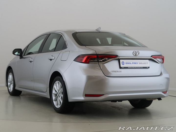 Toyota Corolla 1.5VVT-i,CZ,1Maj,Comfort 2022