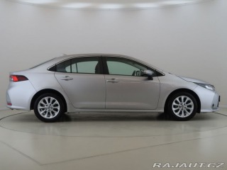Toyota Corolla 1.5VVT-i,CZ,1Maj,Comfort 2022