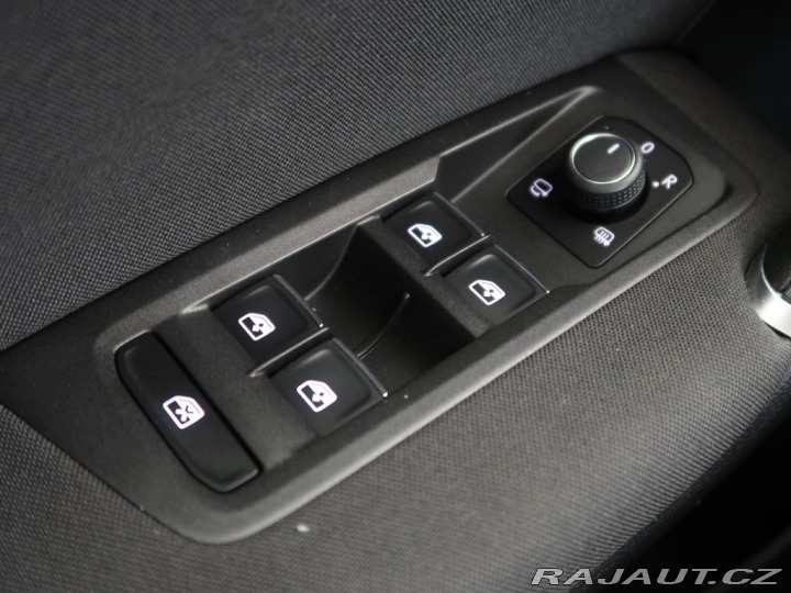 Volkswagen Touran 2.0TDi,110kW,Manuál,Comfo 2020