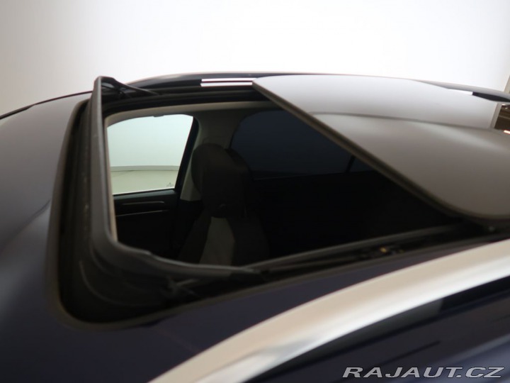 Volkswagen Touran 2.0TDi,110kW,Manuál,Comfo 2020