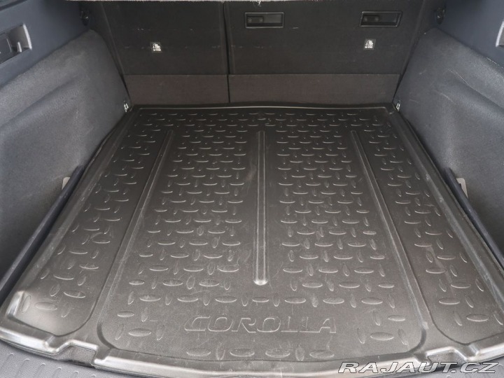 Toyota Corolla 1.8Hybrid,CZ,1Maj,Comfort 2022