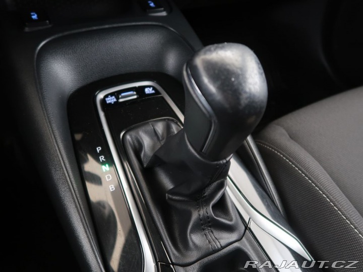 Toyota Corolla 1.8Hybrid,CZ,1Maj,Comfort 2022