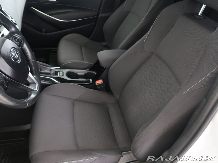 Toyota Corolla 1.8Hybrid,CZ,1Maj,Comfort 2022