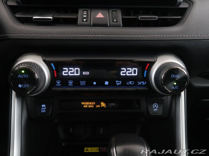 Toyota RAV4 2.0VVT-i,CZ,AT,Executive 2022