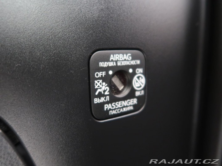 Toyota RAV4 2.0VVT-i,CZ,AT,Executive 2022