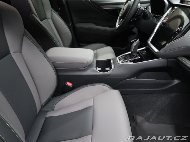 Subaru Outback 4X4 AWD FIELD. K odběru i 2025