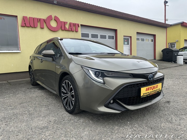 Toyota Corolla 2.0 Hybrid/1MAJ/Serv.Knih 2020