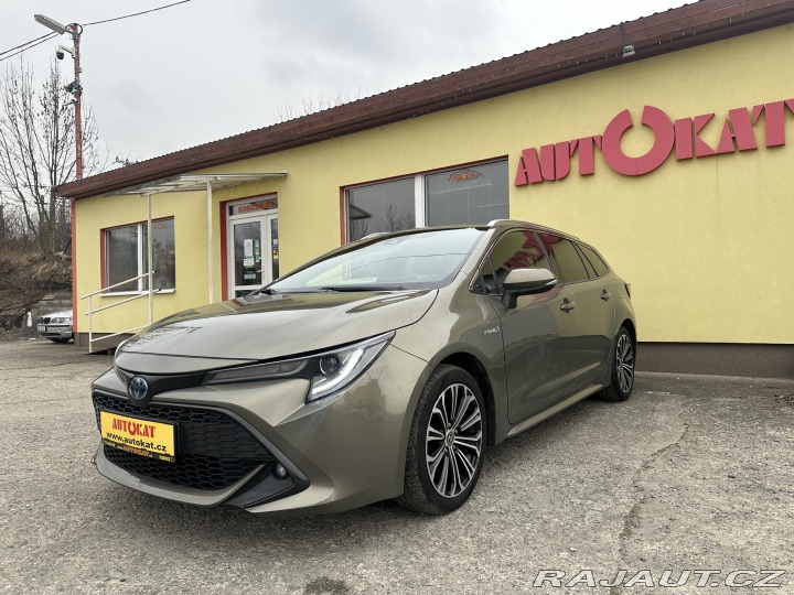 Toyota Corolla 2.0 Hybrid/1MAJ/Serv.Knih 2020