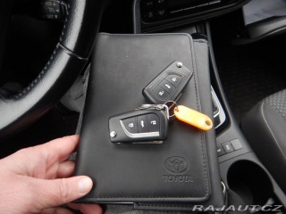 Honda FR-V 1.7i, KLIMA, 6 MÍST 2005