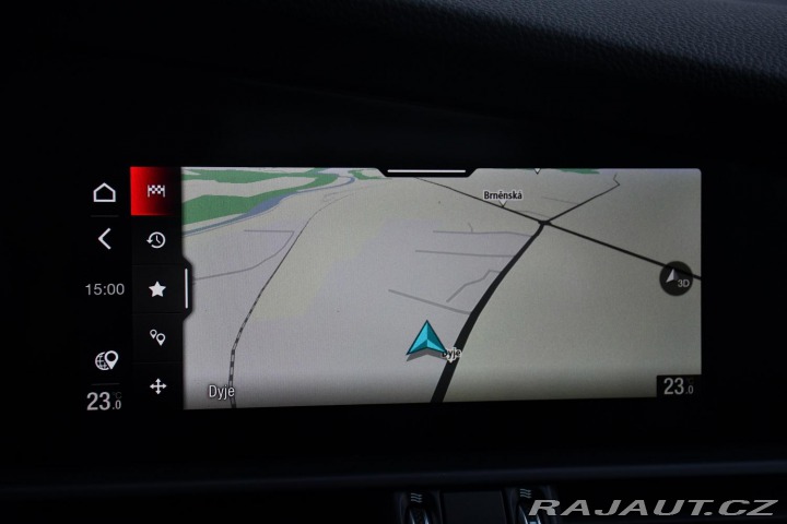 Alfa Romeo Giulia 2.0T VELOCE PANO AT8-Q4 2 2024