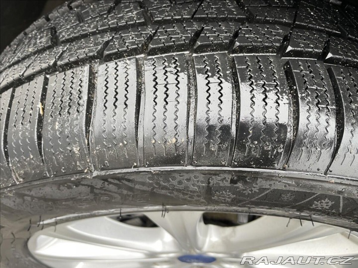 Ford Mondeo 2,0 TDCi 103kw LED Vyhř. 2012