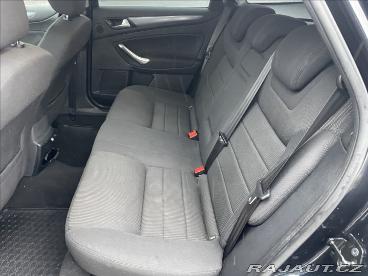 Ford Mondeo 2,0 TDCi 103kw LED Vyhř. 2012