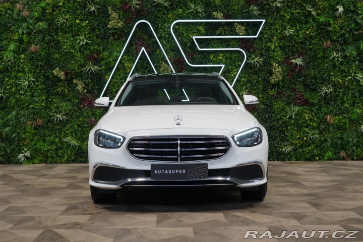 Mercedes-Benz E 300de*4M*EXCLUSIVE*PANO*B 2023