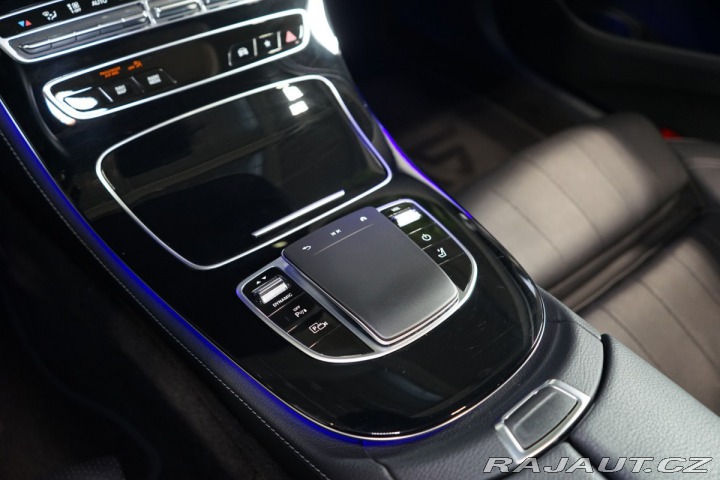 Mercedes-Benz E 300de*4M*EXCLUSIVE*PANO*B 2023