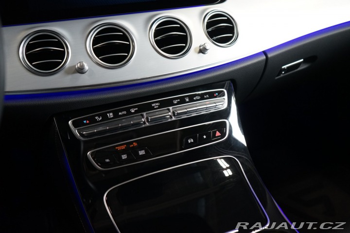 Mercedes-Benz E 300de*4M*EXCLUSIVE*PANO*B 2023