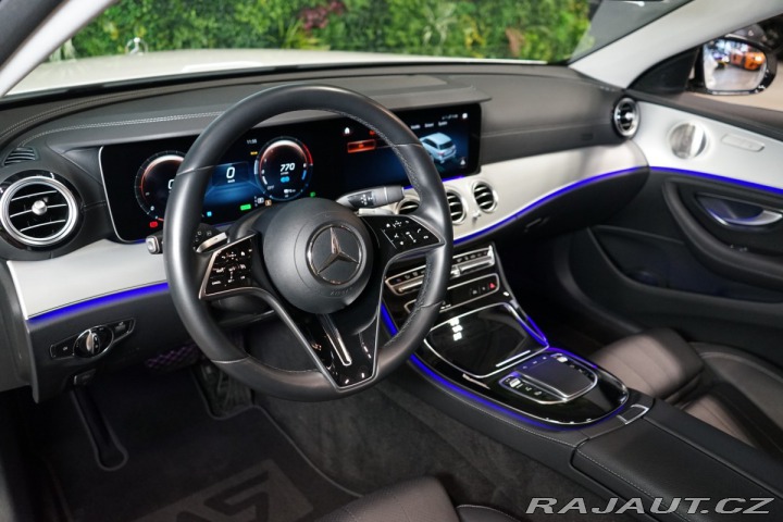 Mercedes-Benz E 300de*4M*EXCLUSIVE*PANO*B 2023