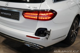 Mercedes-Benz E 300de*4M*EXCLUSIVE*PANO*B 2023