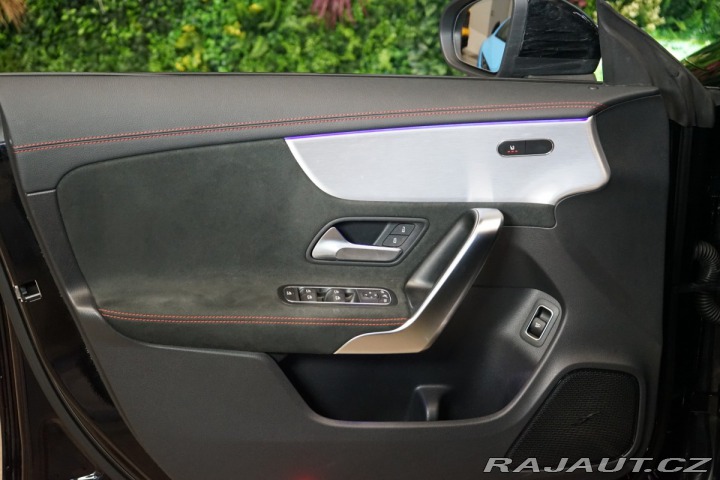 Mercedes-Benz CLA 180*AMG*KAMERA*LED*CZ 2020