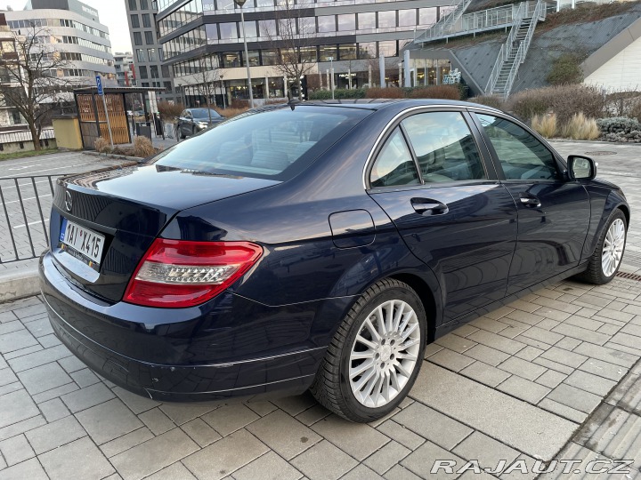 Mercedes-Benz C 220 2010