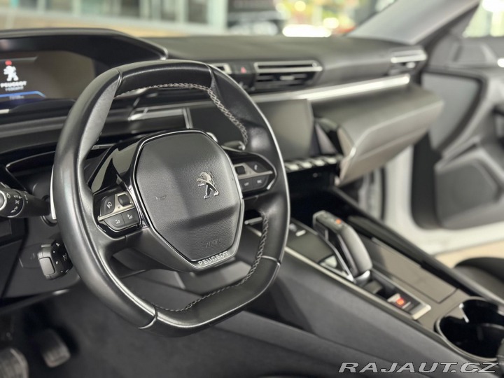 Peugeot 508 Hybrid 225*AT8*REZERVACE! 2022