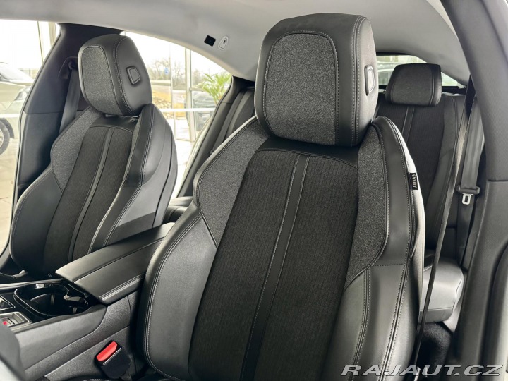 Peugeot 508 Hybrid 225*AT8*REZERVACE! 2022