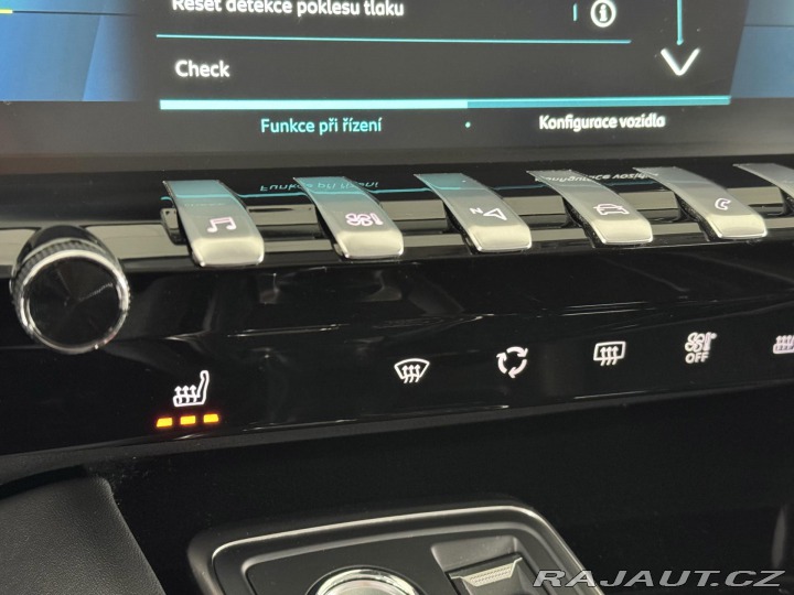 Peugeot 508 Hybrid 225*AT8*REZERVACE! 2022