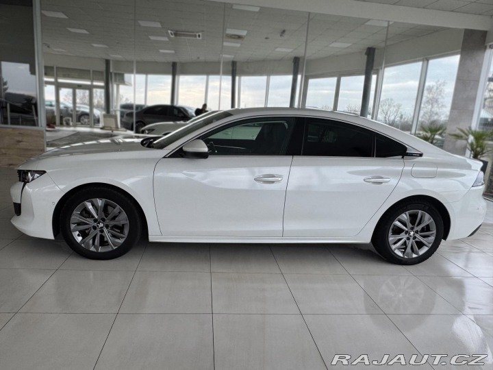 Peugeot 508 Hybrid 225*AT8*REZERVACE! 2022