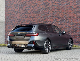 BMW 5 Touring  550e  xDrive M S 2025