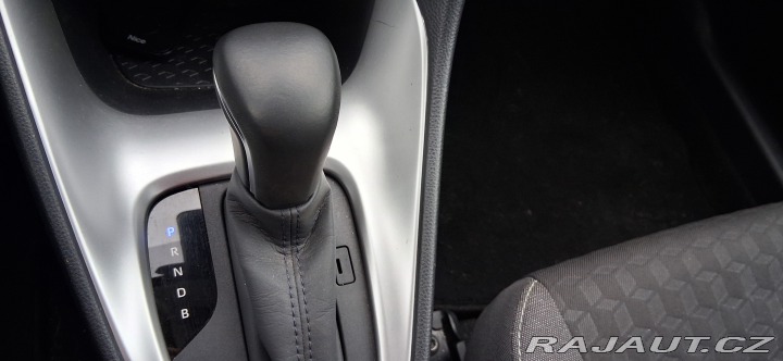 Toyota Yaris 1.5HYBRID 2023