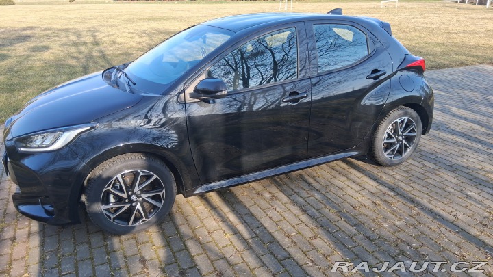 Toyota Yaris 1.5HYBRID 2023