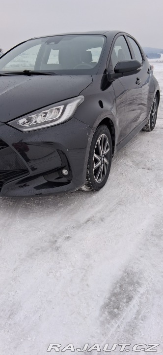 Toyota Yaris 1.5HYBRID 2023