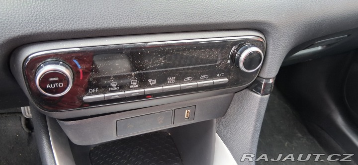 Toyota Yaris 1.5HYBRID 2023