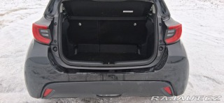 Toyota Yaris 1.5HYBRID 2023