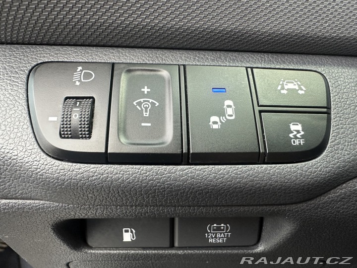 Hyundai Ioniq 1.6 Hybrid/Exclusive/1MAJ 2018