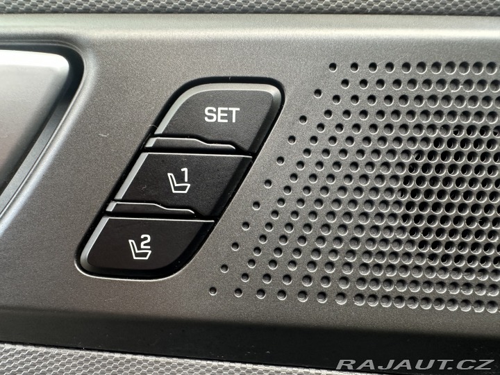 Hyundai Ioniq 1.6 Hybrid/Exclusive/1MAJ 2018