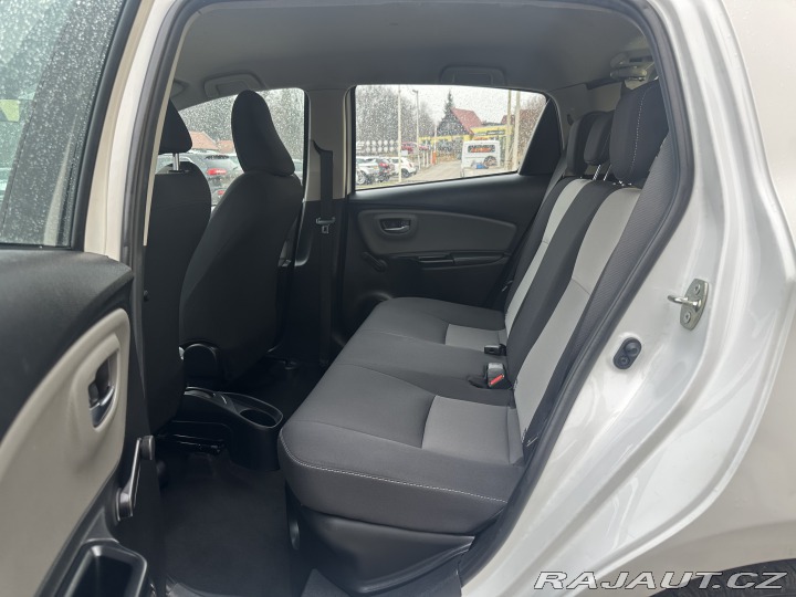 Toyota Yaris 1.5 Hybrid 74kW/1MAJ/77ti 2019