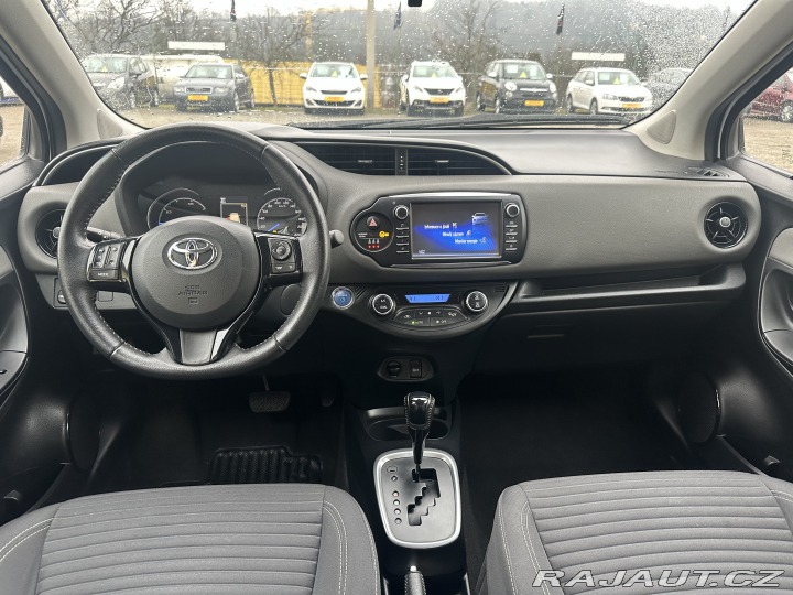 Toyota Yaris 1.5 Hybrid 74kW/1MAJ/77ti 2019