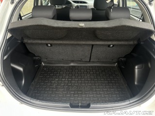 Toyota Yaris 1.5 Hybrid 74kW/1MAJ/77ti 2019